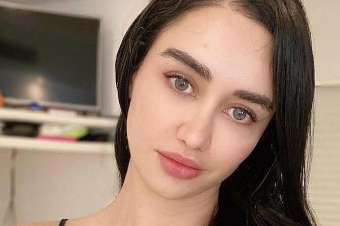 কোমর চিকন করতে গিয়ে ২৯ বছরেই প্রাণ গেলো মডেলের