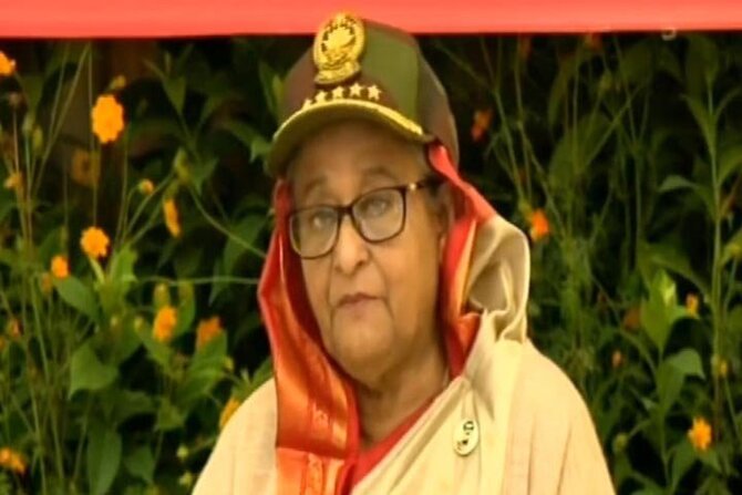 সেনাবাহিনী জনগণের যেকোনো দুর্যোগে কাজ করছে