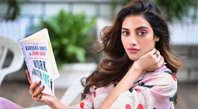 নুসরাতের সংসার ভাঙার গুঞ্জন!