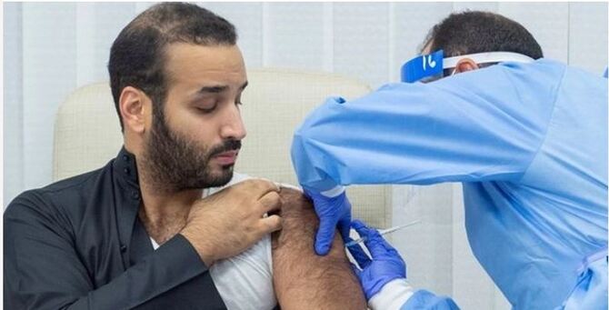 ভ্যাকসিন নিলেন সৌদি প্রিন্স সালমান