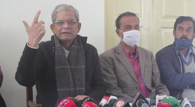 সরকারকে নিরপেক্ষ নির্বাচন দিতে বাধ্য করা হবে: ফখরুল