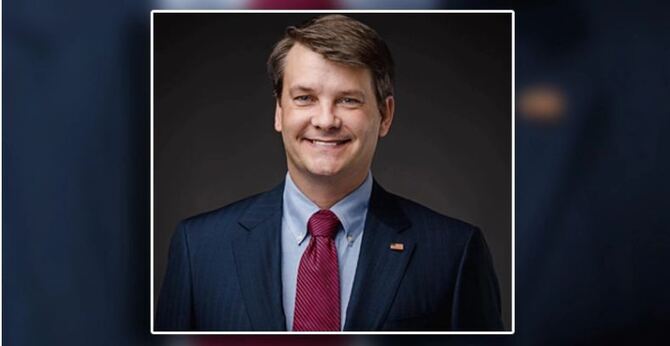 করোনা প্রাণ কেড়ে নিল মার্কিন আইনপ্রণেতার