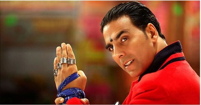 অক্ষয় কুমারের দাম ১৩৫ কোটি রুপি