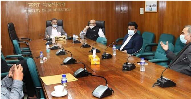 বিজ্ঞাপনের বকেয়া পাওনা পরিশোধে তথ্যমন্ত্রীর পরামর্শ চাইল নোয়াব