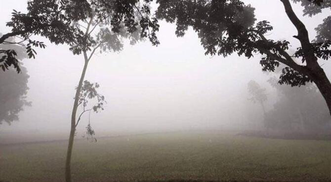 হিমেল হাওয়ায় পঞ্চগড়ে জেঁকে বসেছে শীত