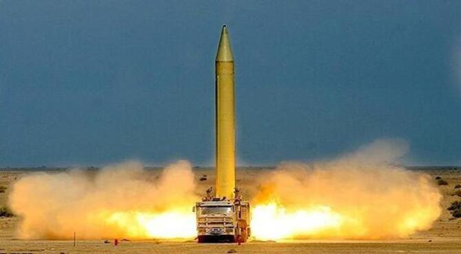 ‘কয়েক মাসের মধ্যেই পরমাণু বোমা তৈরি করতে পারবে ইরান’