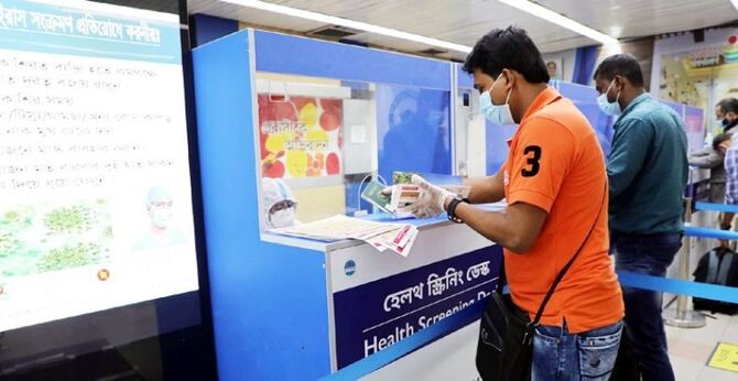 কোয়ারেন্টাইনে পাঠানো যুক্তরাজ্যফেরত যাত্রীর সংখ্যা ২ হাজার ছাড়াল