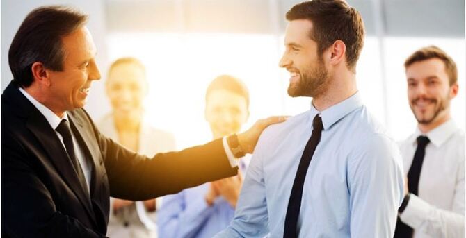 কর্মক্ষেত্রে বসের মন জয় করার কৌশল