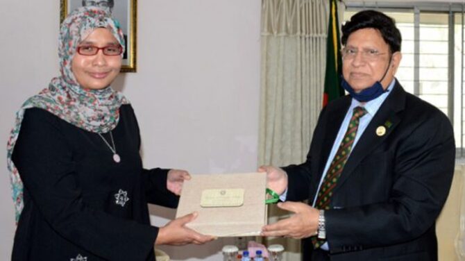 আটকে পড়া মালয়েশিয়া প্রবাসীদের ফিরিয়ে নেওয়ার অনুরোধ