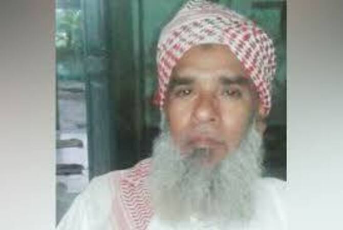 নামাজ পড়ানোর সময় সিজদারত অবস্থায় ইমামের মৃত্যু