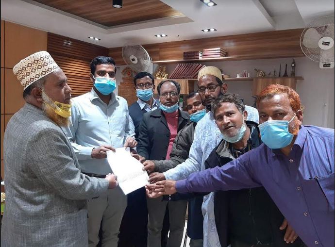 ভাষাসৈনিক সুলতানকে রাষ্ট্রীয় স্বীকৃতির দাবিতে বোদায় মানববন্ধন ও স্মারকলিপি প্রদান