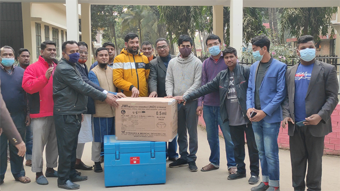 হিলিতে এলো ২৯শ ডোজ করোনার ভ্যাকসিন