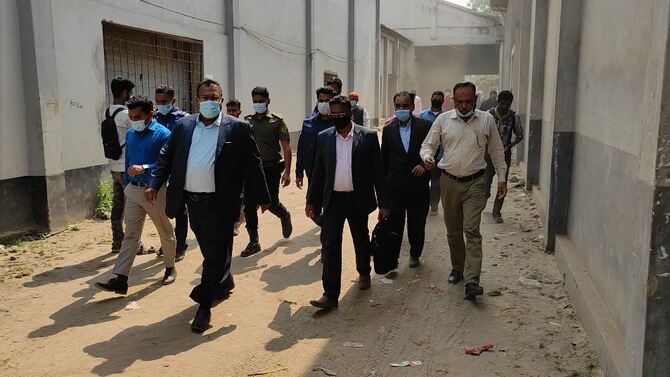 হিলি আরনু জুট মিলে পাট অধিদপ্তরের অভিযান, ২৫ হাজার টাকা জরিমানা