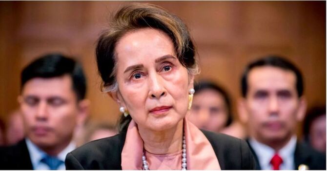 জনগণকে অভ্যুত্থানের বিরুদ্ধে বিক্ষোভে নামার আহ্বান সু চির