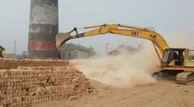 বোদায় ইট ভাটায় পরিবেশ অধিদপ্তরের ৩১ লাখ টাকা জরিমানা