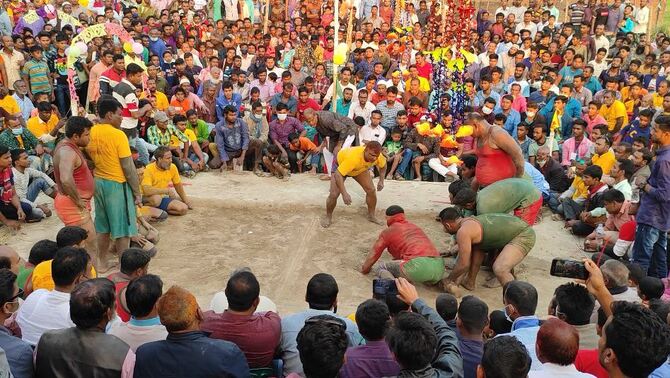 নবাবগঞ্জে হয়ে গেলো গ্রাম বাংলার ঐতিহ্যবাহী হা-ডু-ডু খেলা