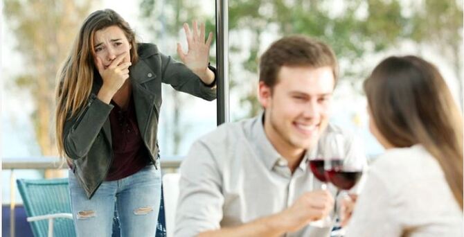 সঙ্গী আপনাকে ঠকাচ্ছে! জানলে যা করবেন