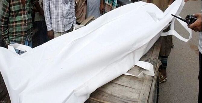 রাজধানীতে বালিশচাপায় গৃহবধূকে হত্যার অভিযোগ