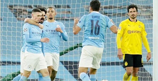 শেষের স্বস্তিতে সেমির পথে এগিয়ে ম্যান সিটি