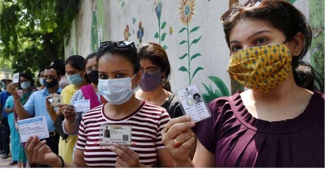 পশ্চিমবঙ্গে শেষ দফার ভোট চলছে