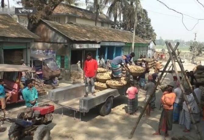 নানা সমস্যার মুখে দেশসেরা আলুর হাট