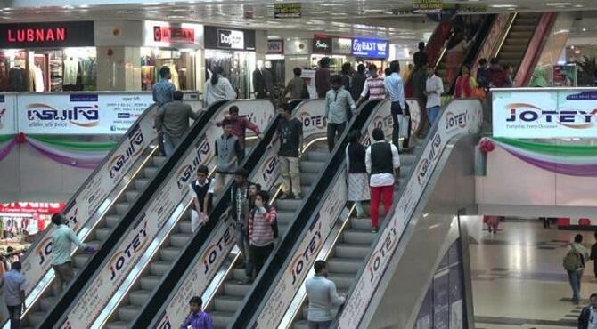 ২২ এপ্রিল থেকে মার্কেট খুলে দেওয়ার দাবি