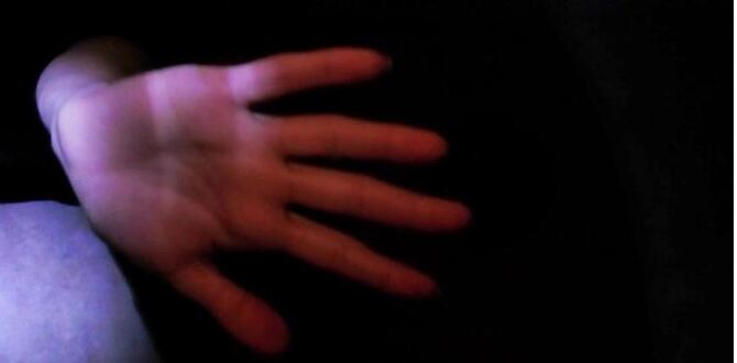 সম্মতি থাকলেও কিশোরীর সঙ্গে যৌন সম্পর্ক ধর্ষণ, আইন ফ্রান্সে