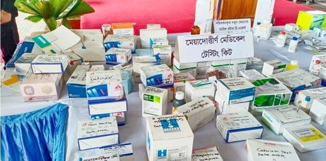 ৪ ট্রাক নকল কিট জব্দ, মূলহোতাসহ গ্রেফতার ৯