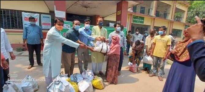 বোদায় জাতীয় পুষ্টি সপ্তাহ উপলক্ষে পুষ্টিকর খাদ্য বিতরণ