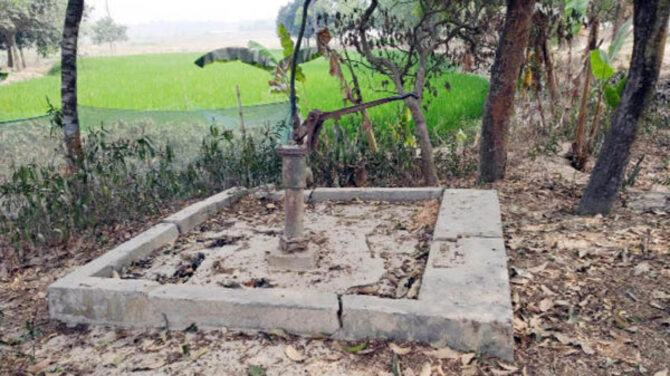 বরেন্দ্র অঞ্চলে নেমে যাচ্ছে ভূগর্ভস্থ পানির স্তর