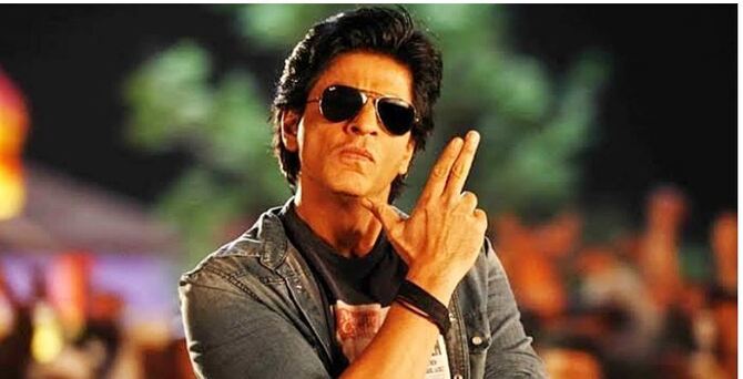 চুল রঙ করার প্রচারণায় নেমেছেন শাহরুখ