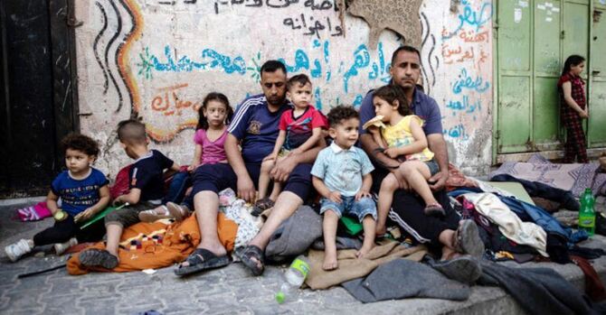 ফিলিস্তিনিদের সহায়তায় ৫০০ মিলিয়ন ডলার দিচ্ছে কাতার