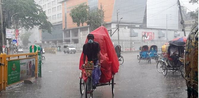 ঢাকায় নামলো বৃষ্টি, সারাদেশেই হতে পারে আজ