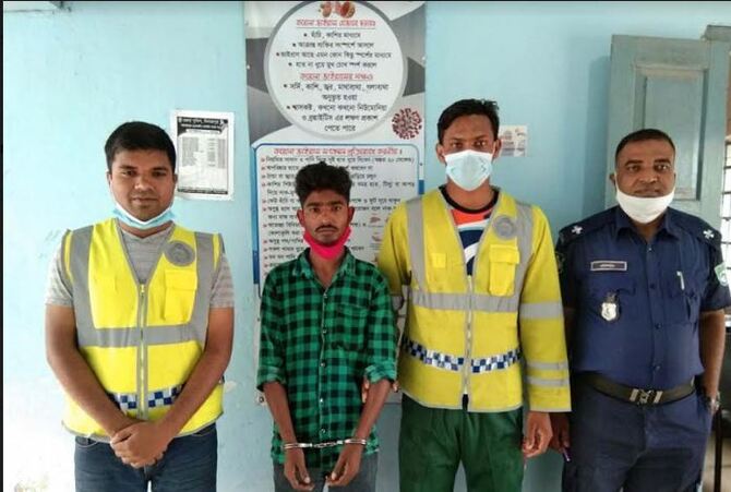 হাকিমপুরে শিশুকে ধর্ষন, যুবক আটক