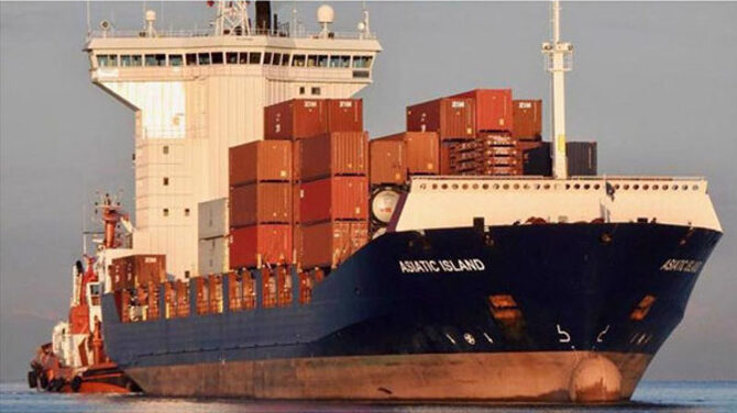 ইসরায়েলে অস্ত্রের চালান সরবরাহে ইতালির বন্দর শ্রমিকদের অস্বীকৃতি