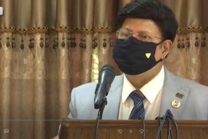 চীনা ভ্যাকসিনের কোনো পার্শ্বপ্রতিক্রিয়া নেই: পররাষ্ট্রমন্ত্রী