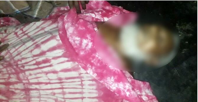 শ্যালিকার কোদালের আঘাতে প্রাণ হারালেন দুলাভাই