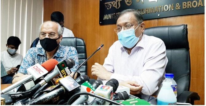 কাজ করতে হবে একই সঙ্গে আইনও মানতে হবে : তথ্যমন্ত্রী