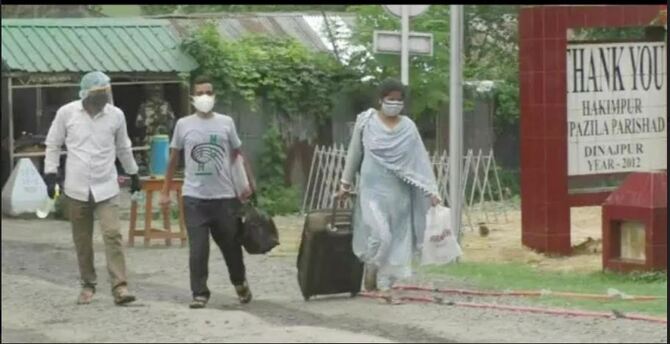 করোনা উপসর্গ নিয়ে দেশে ফিরলো এক যাত্রী