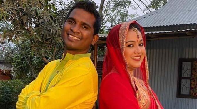 ইউটিউব ট্রেন্ডিংয়ের ‘হিল্লা বিয়ে’