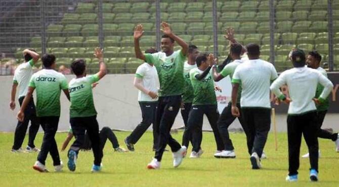 ওয়ানডের দল ঘোষণা, ফিরলেন সাকিব