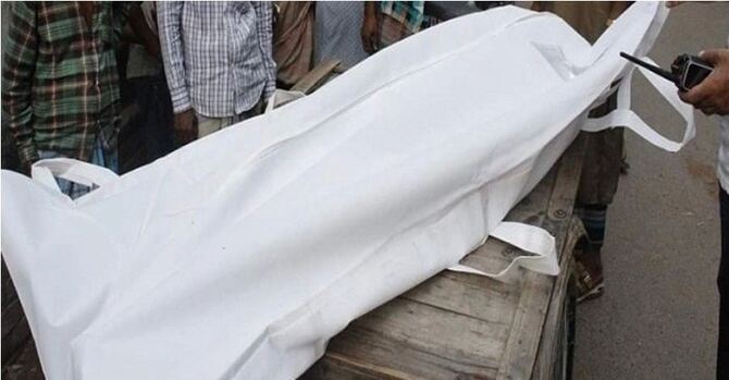 রাজধানীতে ট্রাকচাপায় ব্যাংক কর্মচারীর মৃত্যু