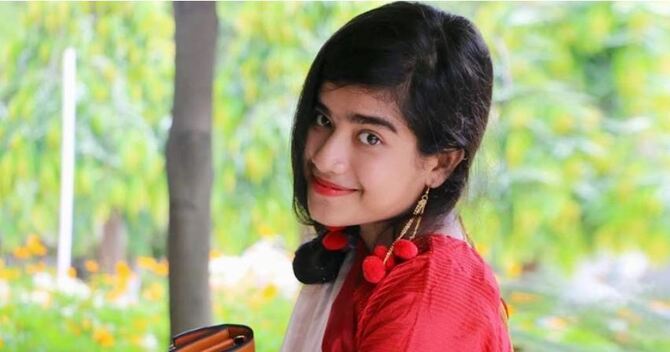 বাড্ডায় গলায় ফাঁস দিয়ে গৃহবধূর আত্মহত্যা