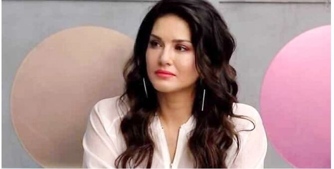 ভারতে থাকা ১০ হাজার বিদেশি কর্মীকে খাবার দিচ্ছেন সানি লিওন