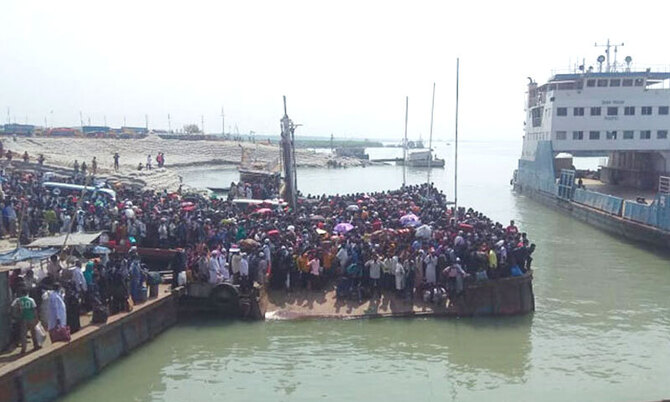 বিজিবি মোতায়েনের পরও শিমুলিয়াঘাটে যাত্রীদের ঢল