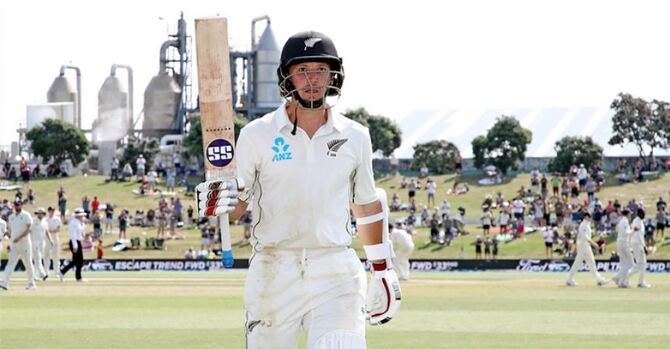 ফাইনালের পর আর খেলবেন না কিউই উইকেটরক্ষক