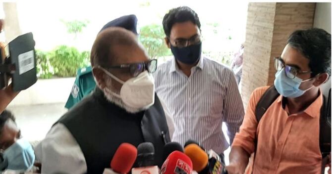 বঙ্গবন্ধুর ৪ খুনির রাষ্ট্রীয় খেতাব-পদক বাতিলের সিদ্ধান্ত চূড়ান্ত