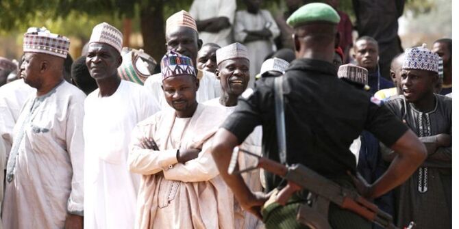 নাইজেরিয়ায় ১৩৬ অপহৃত শিশুকে ফেরত চান বাবা-মায়েরা