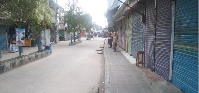 মোংলায় চলমান লকডাউন ৪র্থ দফায় আরও এক সপ্তাহ বাড়ালো