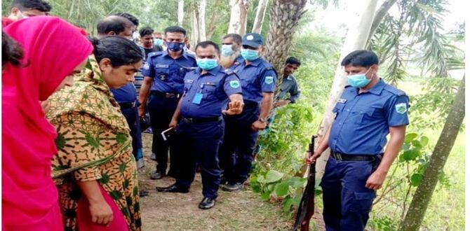 ভ্যানচালকের হাত-পা বাঁধা মরদেহ উদ্ধার